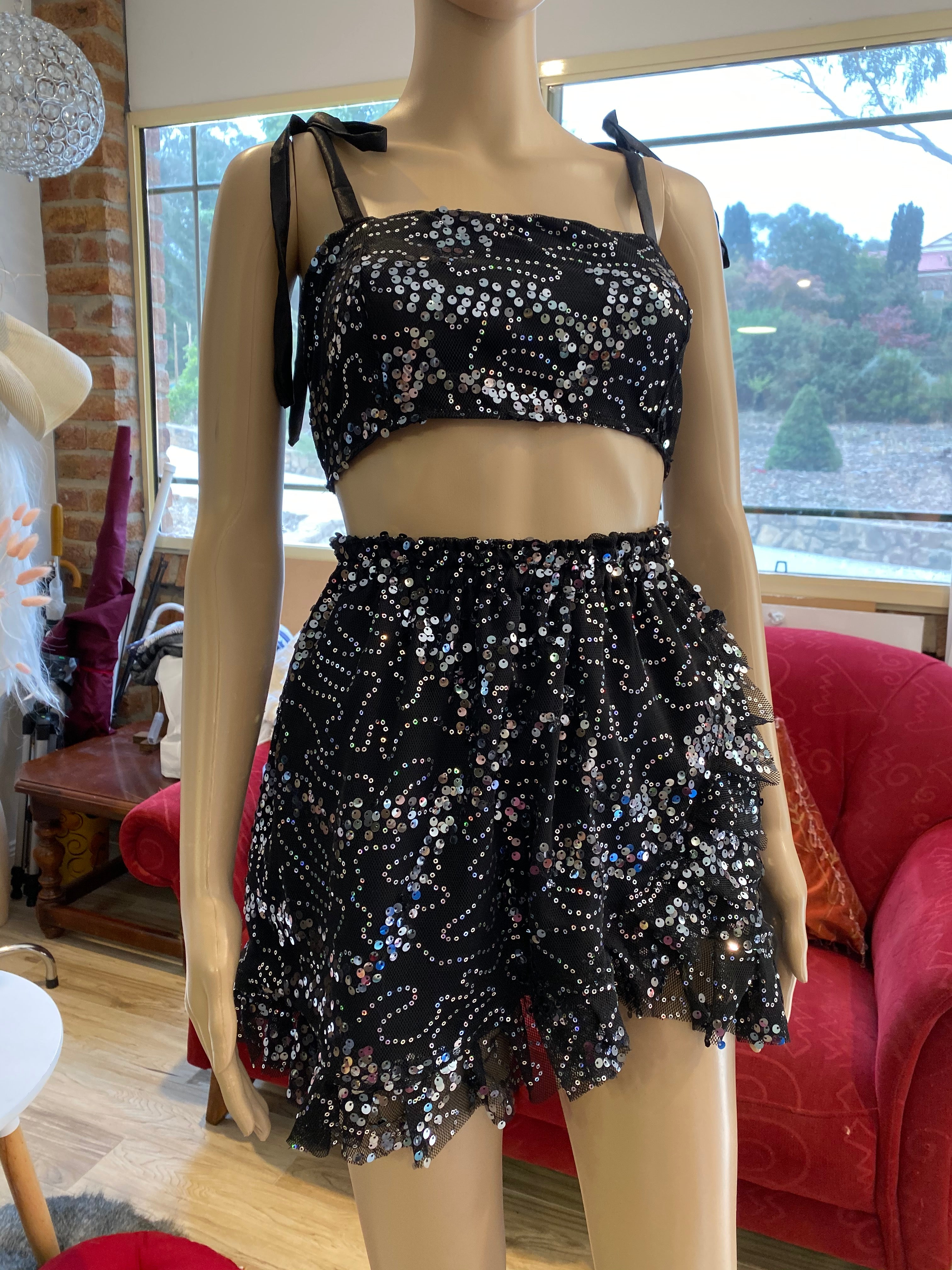 Create Your Own - Tie Up Crop and Elastic Wrap Skirt