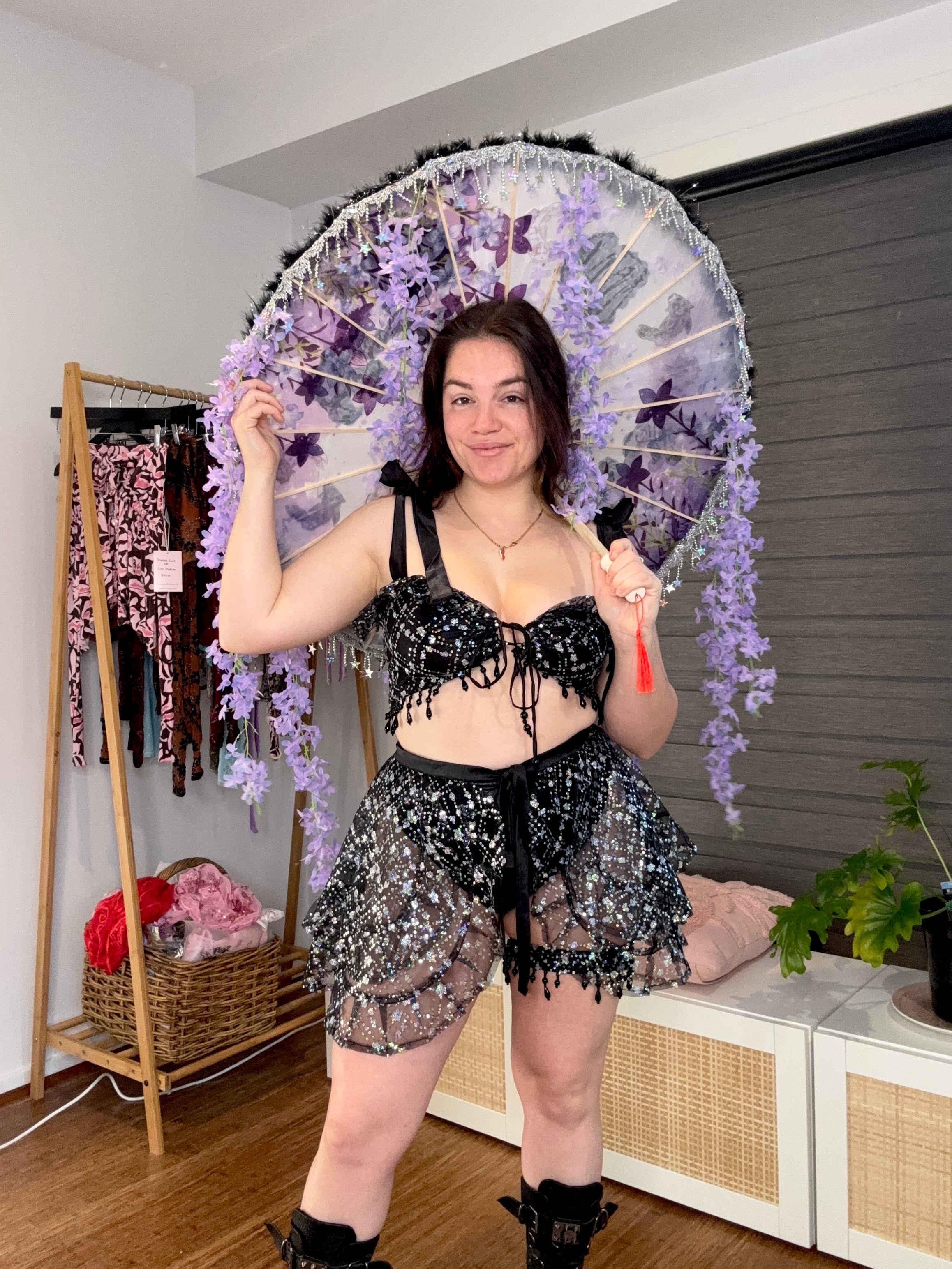 Pearl Whisper Black - Skirt / Bottoms / Leg Band